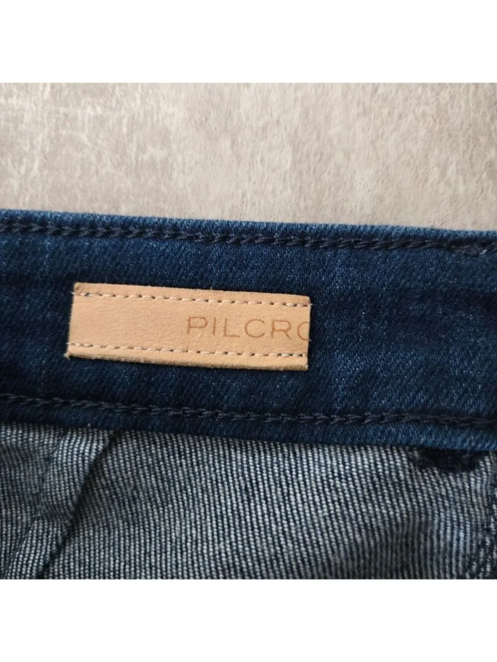 Pilcro Wide Leg Jeans Sz 30 High Waisted Minimalist Relaxed Dark Blue Wash Denim